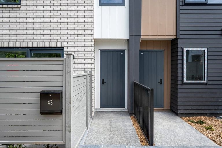 Photo of property in 43 Ngakoro Road, Karaka, Papakura, 2113