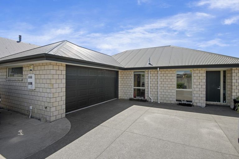Photo of property in 27c Stonebrook Drive, Rolleston, 7614