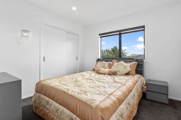 Photo of property in 7 Juvena Place, Clover Park, Auckland, 2019