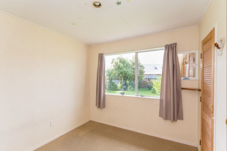 Photo of property in 1 Strathmore Avenue, Levin, 5510