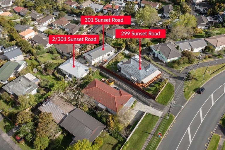 Photo of property in 299 Sunset Road, Sunnynook, Auckland, 0632