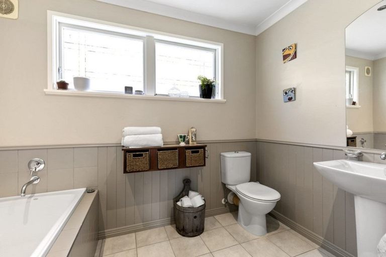 Photo of property in 13 Bristol Road, Whenuapai, Auckland, 0618