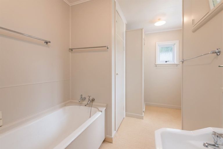 Photo of property in 51 Brook Street, The Brook, Nelson, 7010