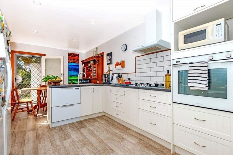 Photo of property in 10 Bayly Street, Te Hapara, Gisborne, 4010