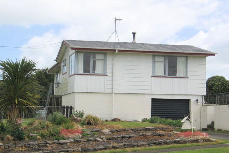 Photo of property in 44 Young Street, Morrinsville, 3300