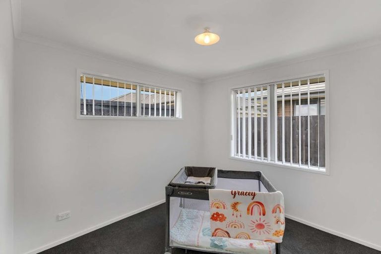 Photo of property in 17 Perla Road, Pukekohe, 2120