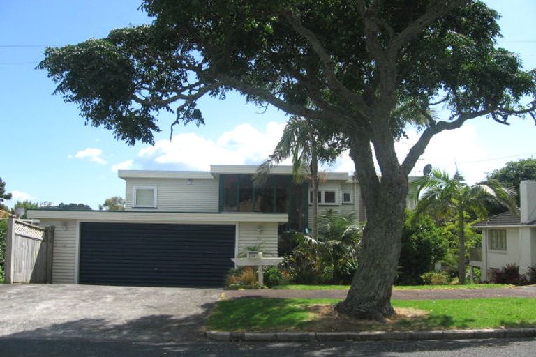 Photo of property in 24 Carnarvon Avenue, Glendowie, Auckland, 1071