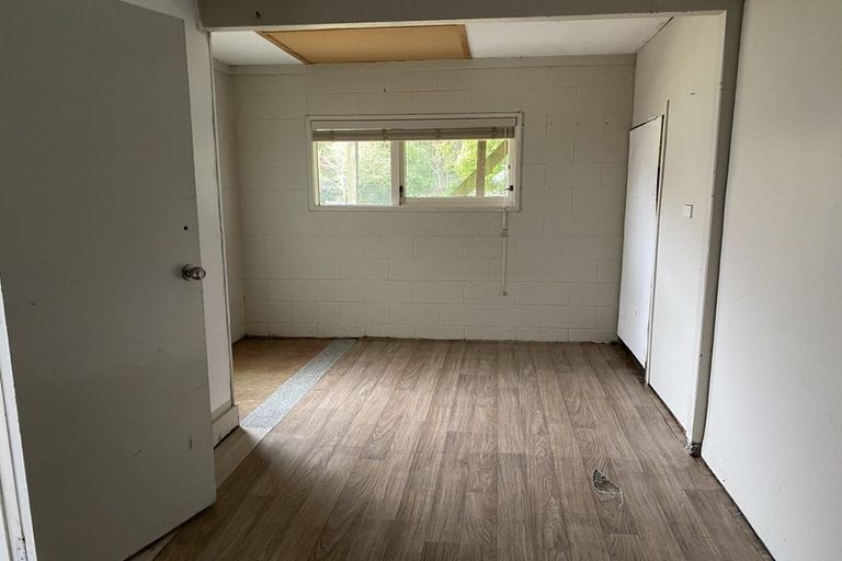 Photo of property in 27 O'halloran Road, Howick, Auckland, 2014