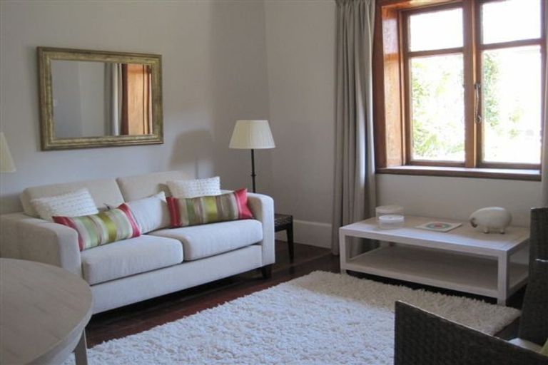 Photo of property in 17 Waikowhai Street, Ngaio, Wellington, 6035