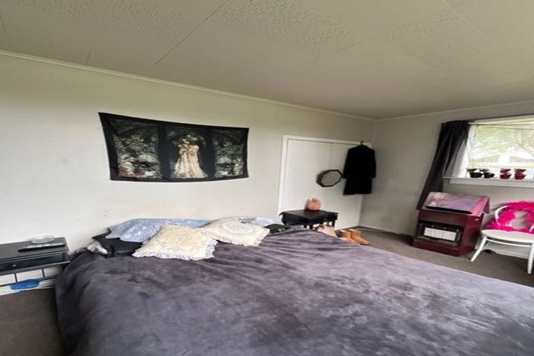 Photo of property in 10 George Street, Waitara, 4320