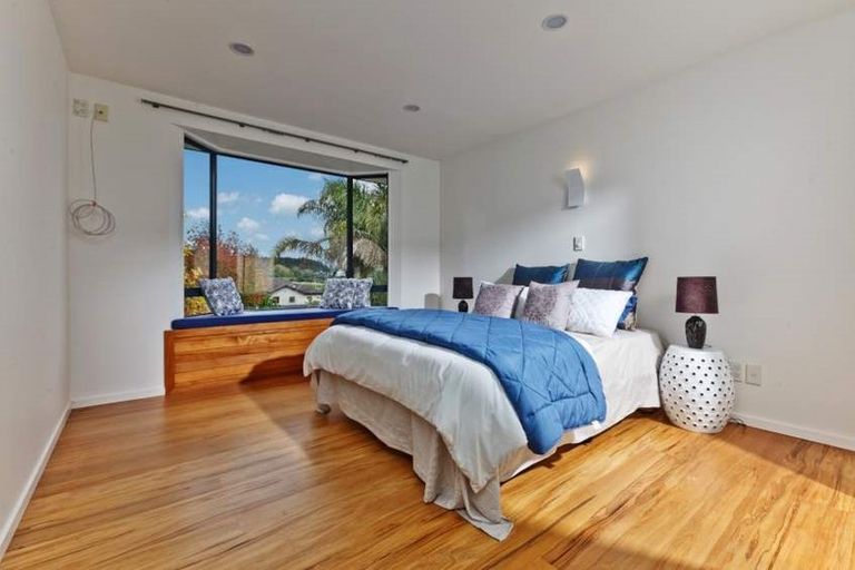 Photo of property in 54 Bushlands Park Drive, Albany, Auckland, 0632