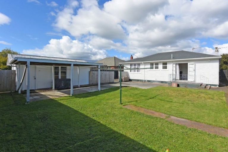 Photo of property in 255 Fergusson Drive, Heretaunga, Upper Hutt, 5018