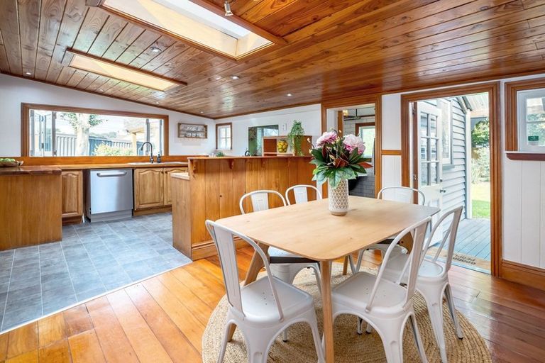 Photo of property in 100 Fox Street, Featherston, 5710