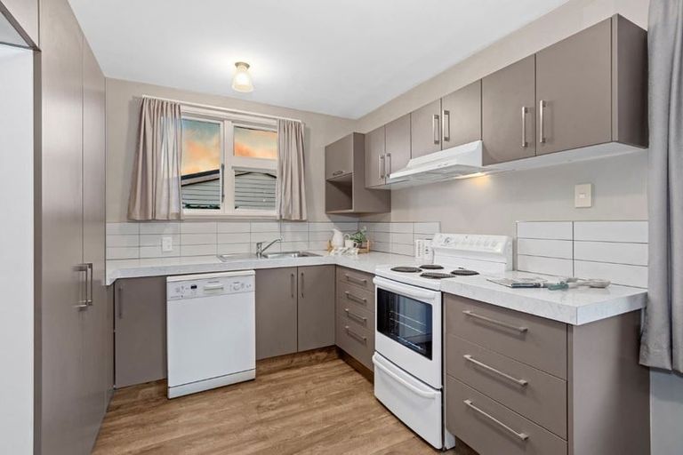 Photo of property in 16 Mcintyre Street, Shirley, Christchurch, 8013