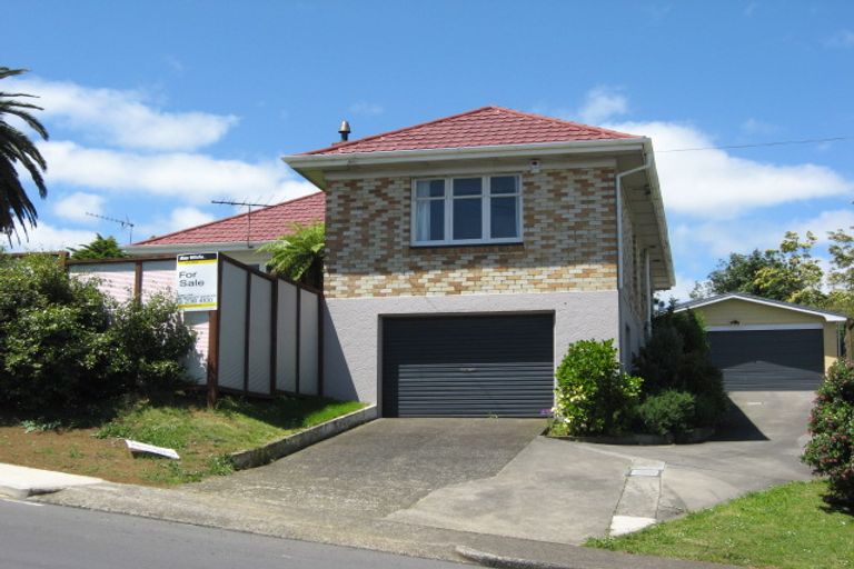 Photo of property in 11 East Street, Pukekohe, 2120
