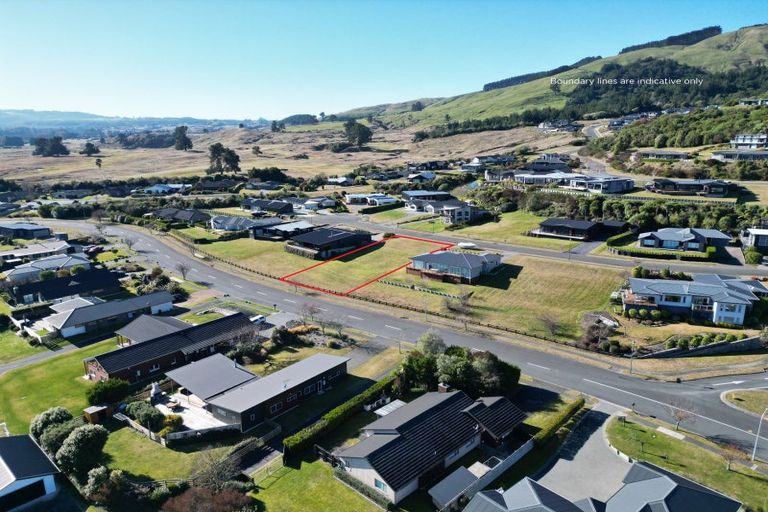 Photo of property in 7 Kestrel Lane, Kinloch, Taupo, 3377