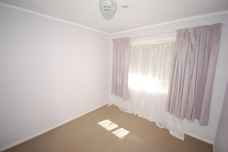 Photo of property in 32 Millhouse Drive, Northpark, Auckland, 2013