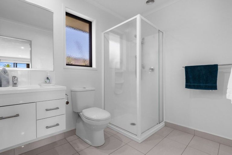 Photo of property in 164 Doncaster Drive, Papamoa Beach, Papamoa, 3118