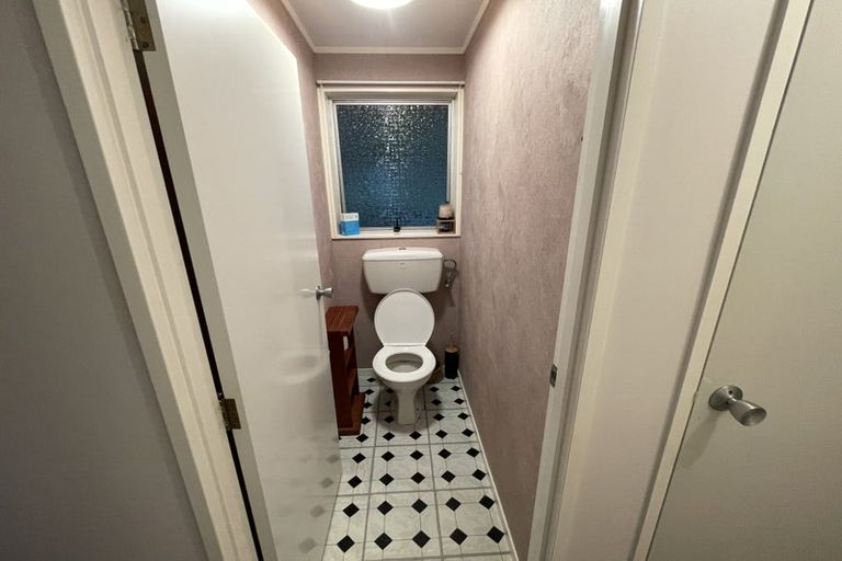 Photo of property in 1 Grant Place, Awapuni, Palmerston North, 4412