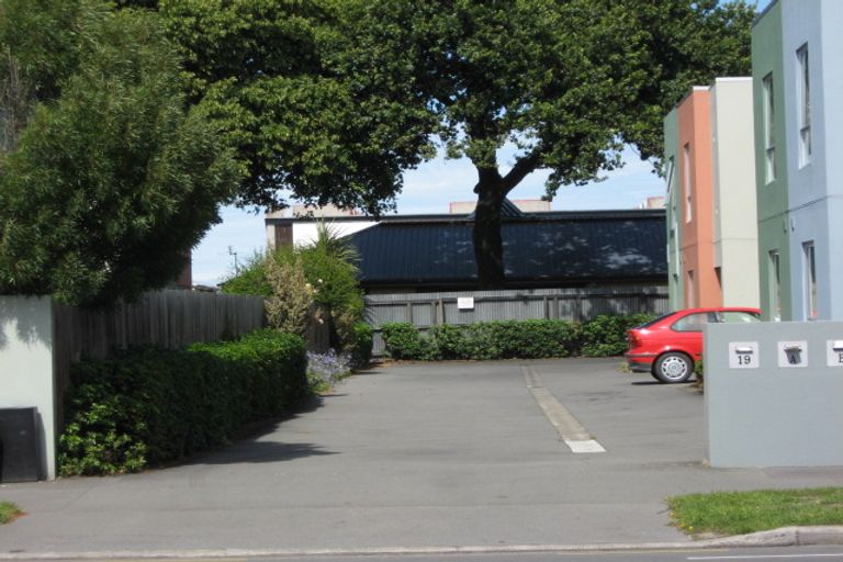 Photo of property in 19 Whiteleigh Avenue, Addington, Christchurch, 8024