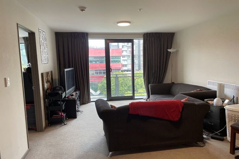 Photo of property in Dual Apartments, 408/142 Vivian Street, Te Aro, Wellington, 6011