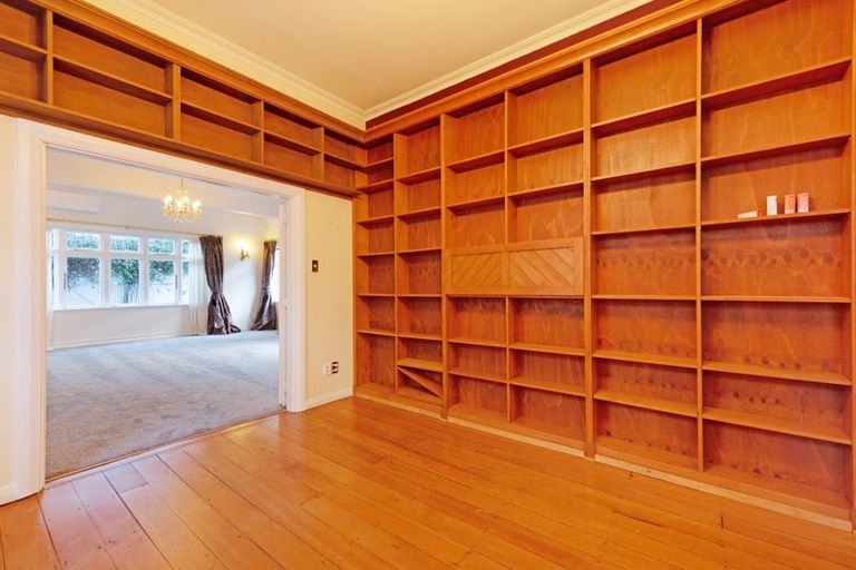 Photo of property in 8 Park Street, Thorndon, Wellington, 6011