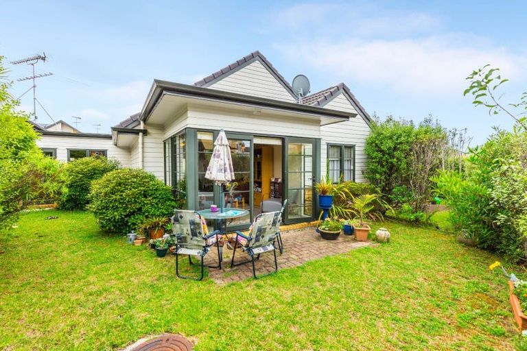 Photo of property in St Claire Village, 137/172 Mcleod Road, Te Atatu South, Auckland, 0610