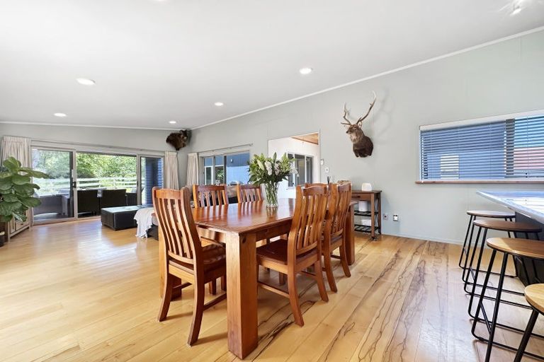 Photo of property in 6 Yasmin Lane, Kinloch, Taupo, 3377