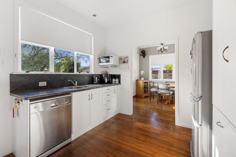 Photo of property in 54 Duke Street, Levin, 5510