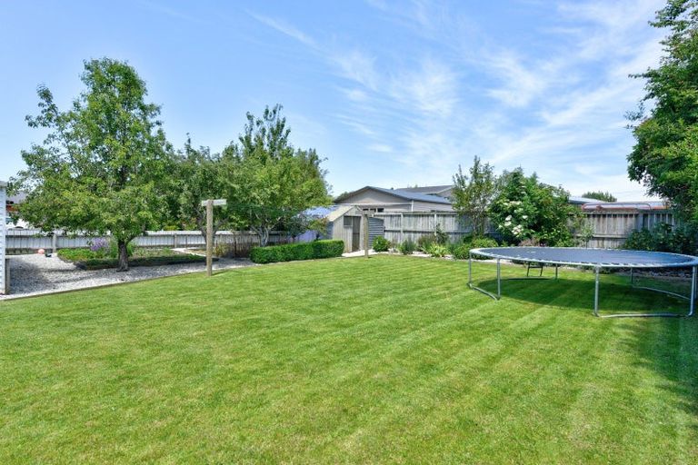 Photo of property in 58 Hunter Street, Edendale, 9825