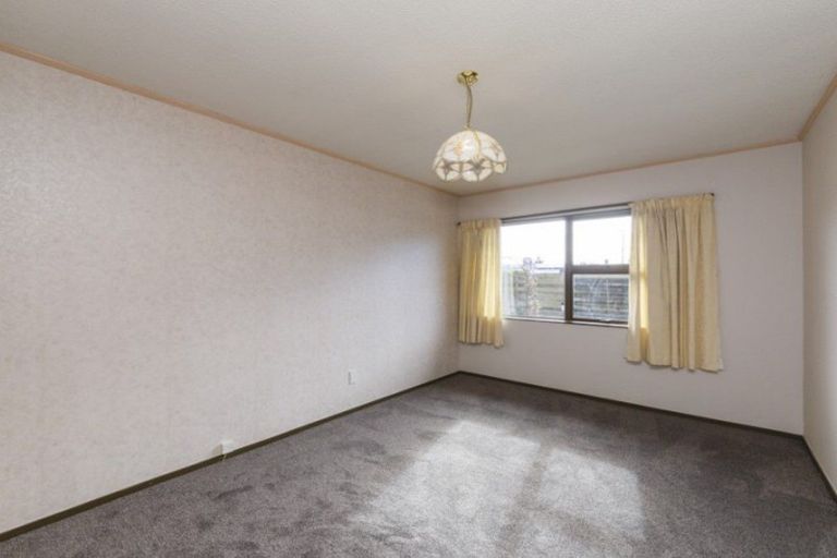 Photo of property in 984a Tremaine Avenue, Roslyn, Palmerston North, 4414