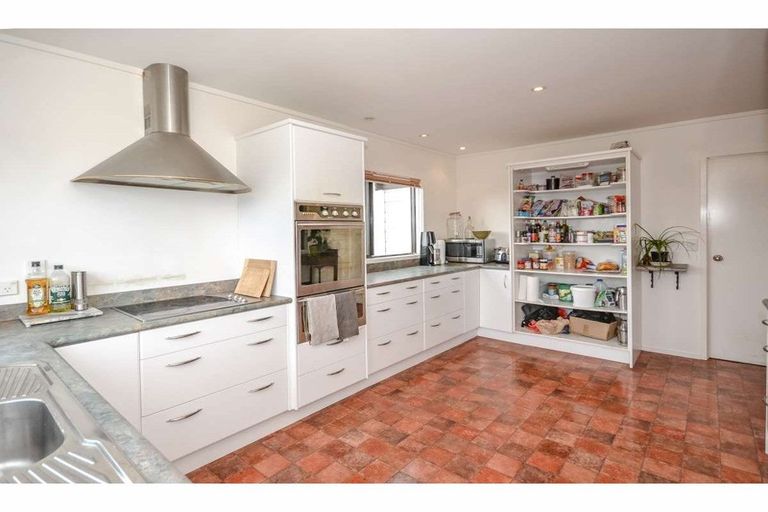 Photo of property in 70 Edmonds Road, Kerikeri, 0293