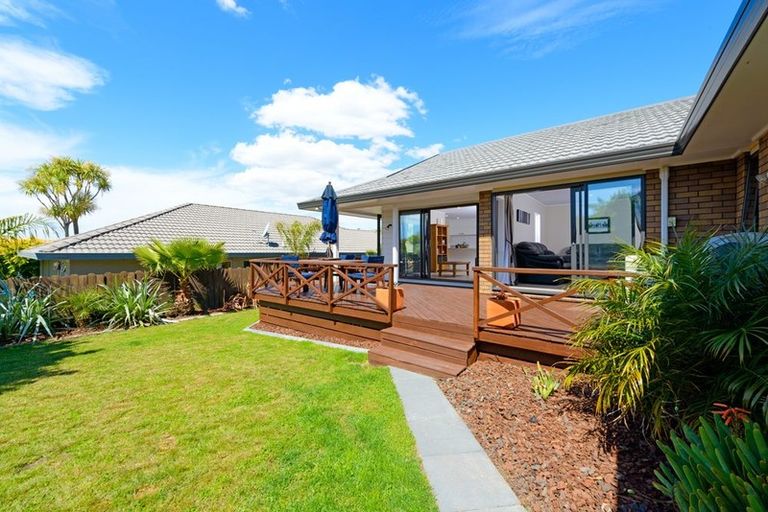 Photo of property in 7 Drysdale Place, Somerville, Auckland, 2014