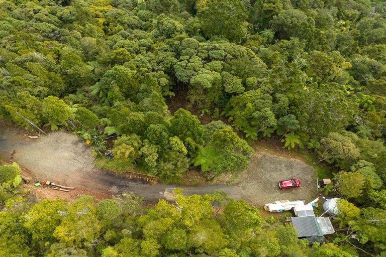 Photo of property in 15 Te Aute Ridge Road, Waitakere, Auckland, 0781