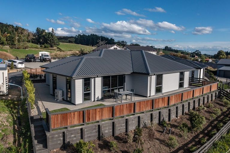 Photo of property in 5 Ella Lane, Green Island, Dunedin, 9018