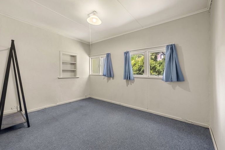 Photo of property in 28 Cross Street, Raglan, 3225
