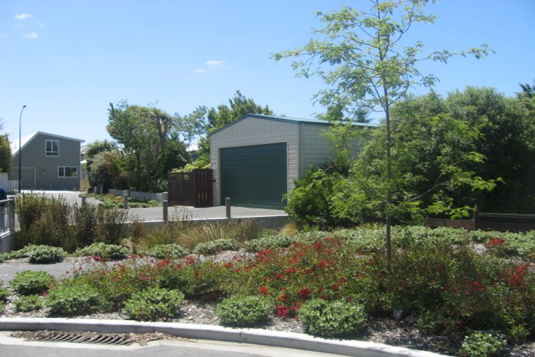 Photo of property in 30 Forbes Street, Sydenham, Christchurch, 8023