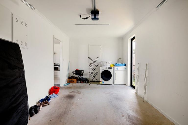 Photo of property in 2/2 Masefield Drive, Enderley, Hamilton, 3214