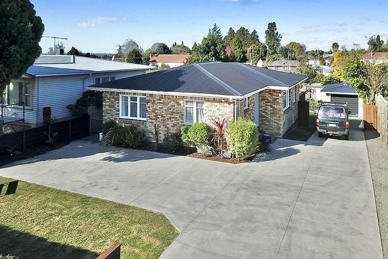 Photo of property in 110 Boucher Avenue, Te Puke, 3119