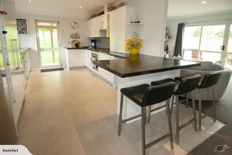 Photo of property in 107 Tuhingamata Road, Oruanui, Taupo, 3384