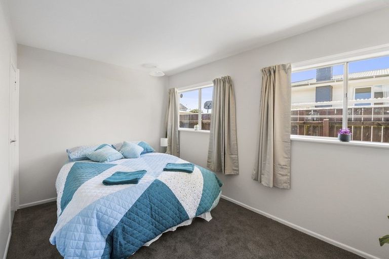 Photo of property in 5 Windsor Place, Levin, 5510