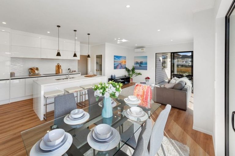 Photo of property in 6 Wingfield Road, Pokeno, 2402