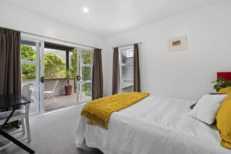 Photo of property in 51 Handyside Street, Tawa, Wellington, 5028