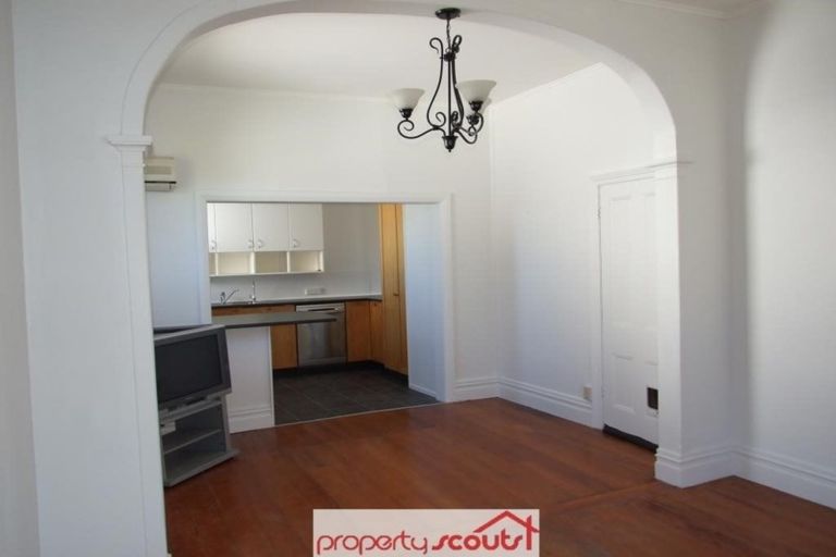 Photo of property in 14 Cochrane Street, Mornington, Dunedin, 9011