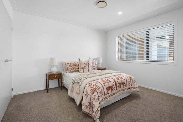 Photo of property in 2 Moemoea Place, Cambridge, 3434