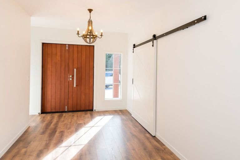 Photo of property in 284 Cambridge Road, Bethlehem, Tauranga, 3110