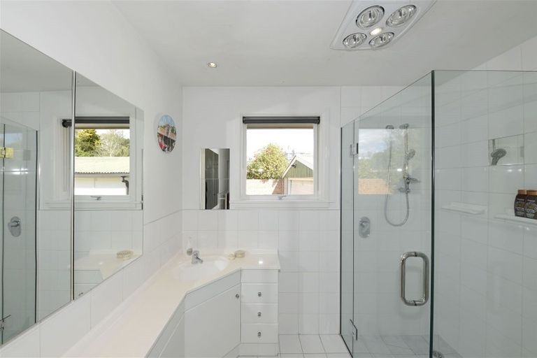 Photo of property in 46a Creyke Road, Ilam, Christchurch, 8041