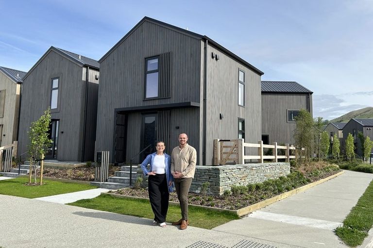 Photo of property in 26 Shearers Drive, Frankton, Queenstown, 9300