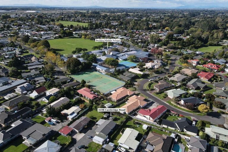 Photo of property in 319b Cambridge Road, Hillcrest, Hamilton, 3216