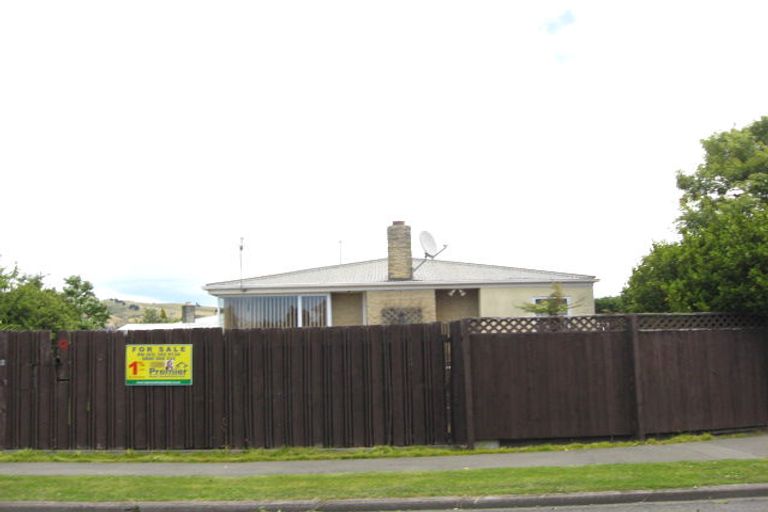 Photo of property in 9 Clydesdale Street, Woolston, Christchurch, 8062